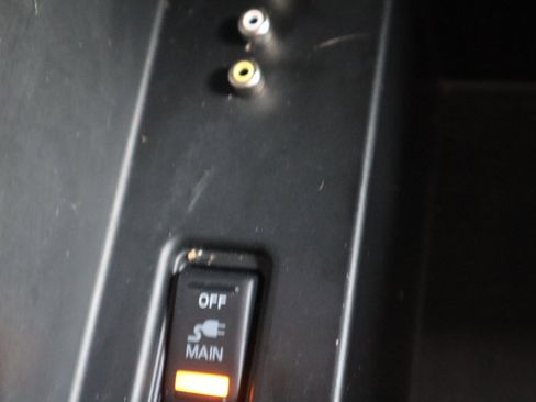 Used 2017 Nissan Armada Platinum image 61