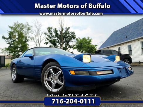 Used 1993 Chevrolet Corvette Coupe image 1