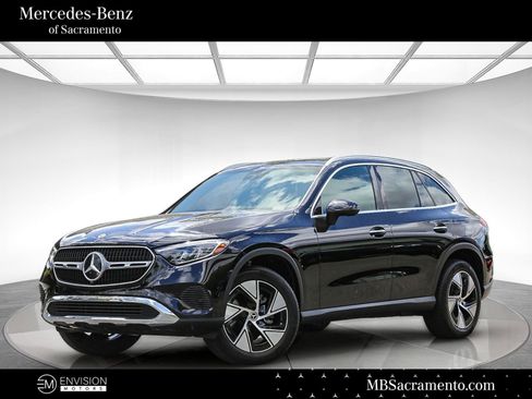 Certified 2024 Mercedes-Benz GLC 300 image 1