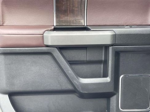 Used 2017 Ford F350 Platinum w/ Platinum Ultimate Package image 10