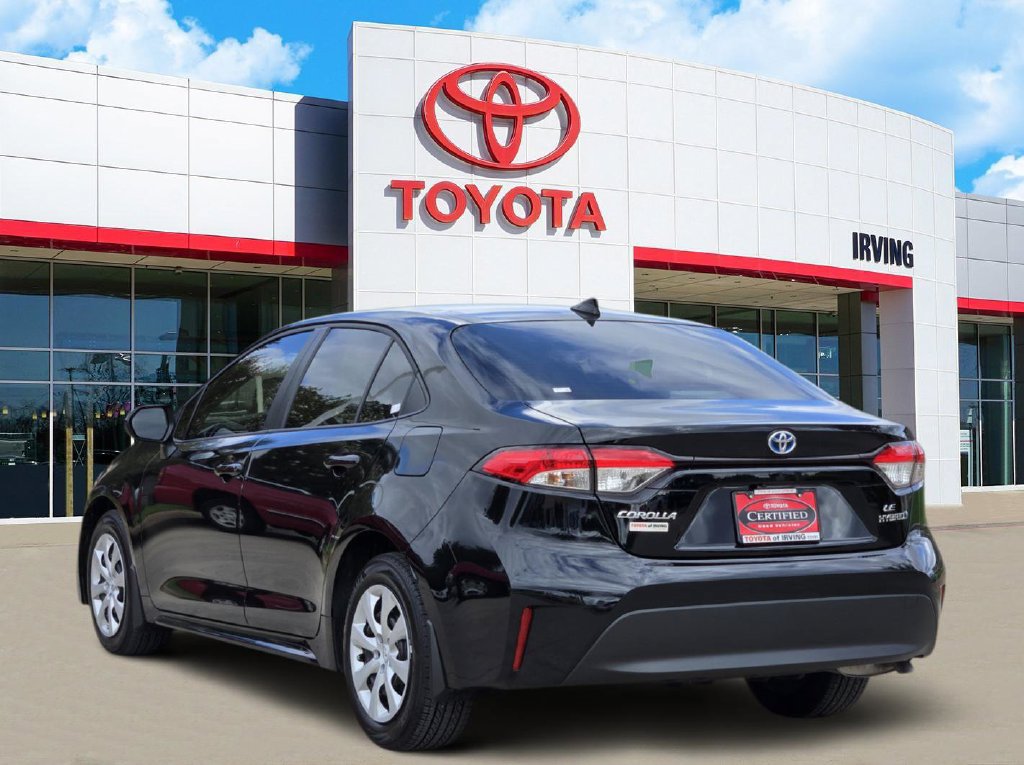 Certified 2024 Toyota Corolla LE FWD image 3