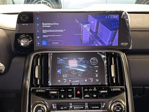 New 2026 Lexus LX 700h Luxury image 17