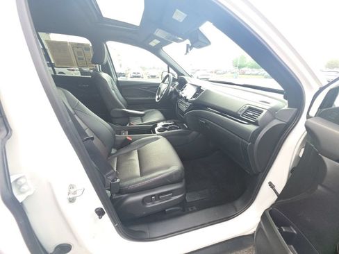 Certified 2023 Honda Ridgeline Black Edition image 34