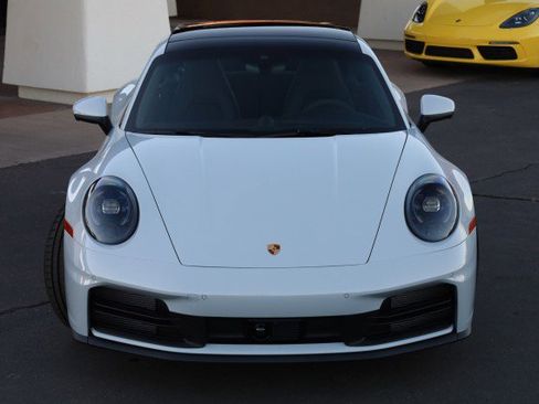 Used 2025 Porsche 911 Carrera image 8