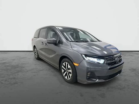 Certified 2025 Honda Odyssey EX-L image 6