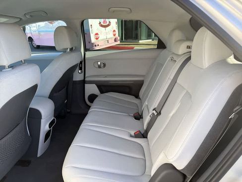Used 2023 Hyundai Ioniq 5 SEL image 29