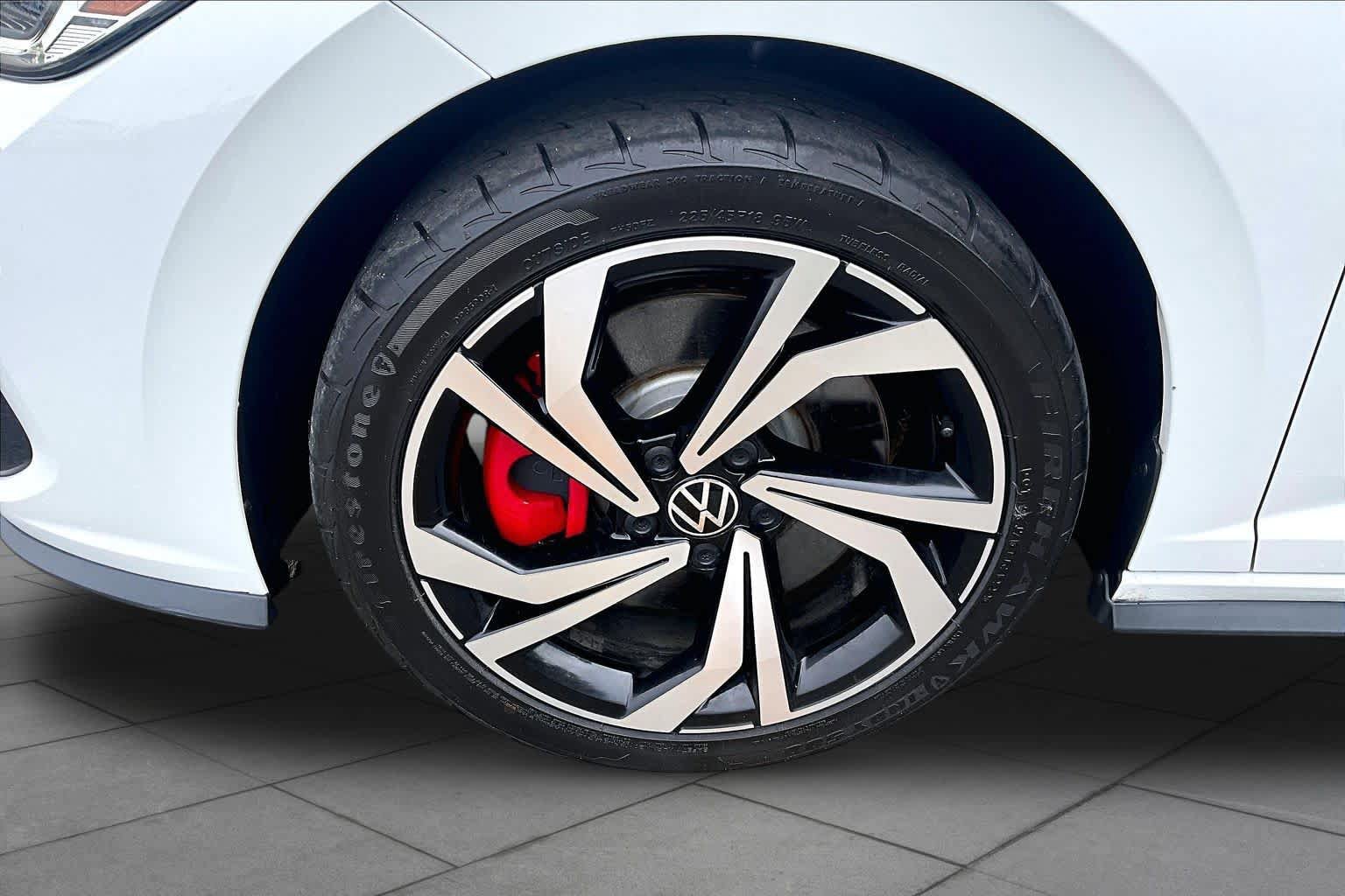 Used 2024 Volkswagen Jetta GLI Autobahn FWD image 10