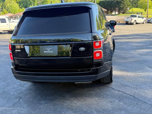 Used 2018 Land Rover Range Rover Supercharged AWD/4WD image 23