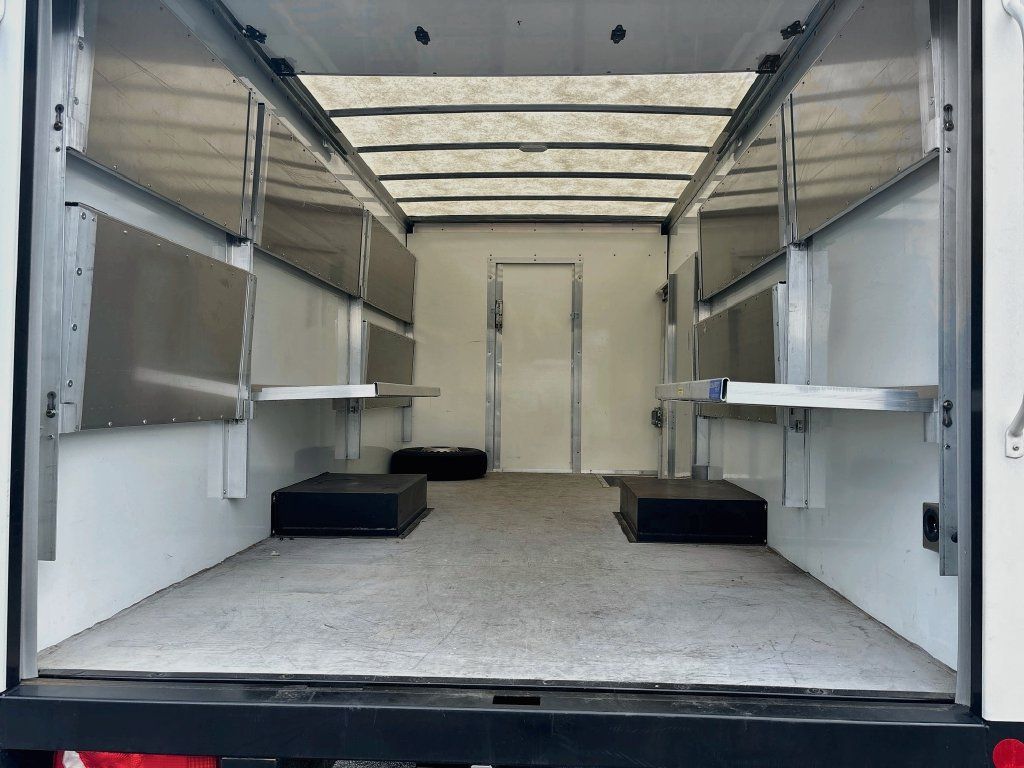 Used 2025 Mercedes-Benz Sprinter 3500 image 21