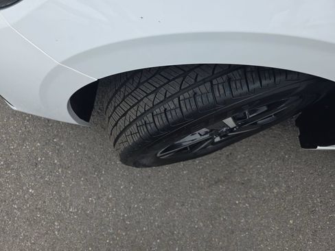 Used 2025 Nissan Sentra SV FWD image 24