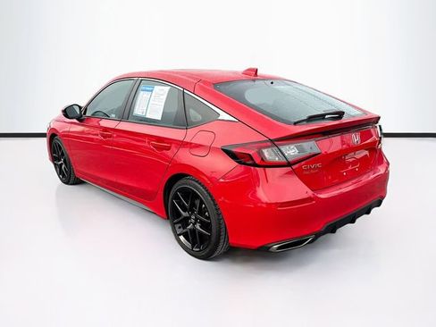 Used 2024 Honda Civic Sport Touring image 5