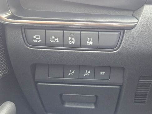 New 2026 MAZDA MAZDA3 Hatchback w/Premium Plus Pkg image 24