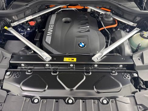 New 2026 BMW X5 xDrive50e AWD/4WD image 12