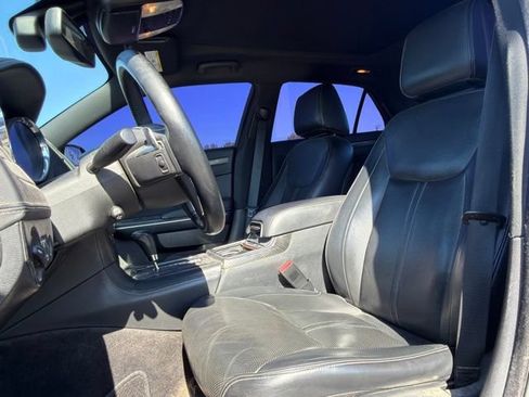 Used 2012 Chrysler 300 C Luxury Series w/ 19-Premium Speaker Group RWD image 24