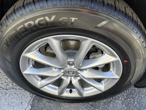 Used 2026 Honda CR-V EX image 6