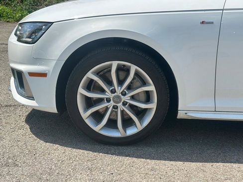 Used 2019 Audi A4 2.0T Premium w/ Convenience Package AWD/4WD image 5