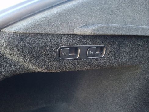 Used 2021 Tesla Model S Plaid image 28