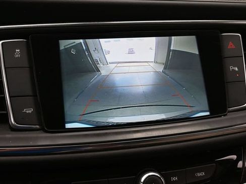 Used 2018 Buick Enclave Essence w/ Trailering Package FWD image 40