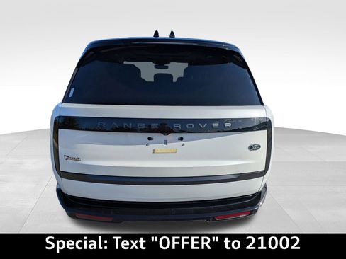 Used 2023 Land Rover Range Rover SE image 5