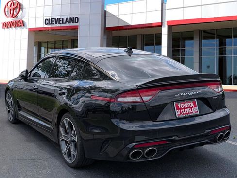 Used 2022 Kia Stinger GT1 w/ Red Interior Color Package RWD image 4