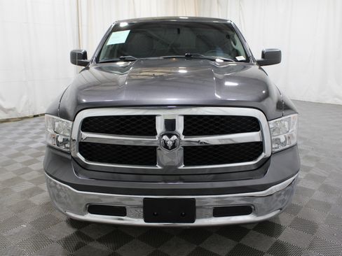 Used 2022 RAM 1500 Classic SLT AWD/4WD image 35