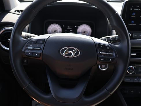 Used 2023 Hyundai Kona Limited AWD/4WD image 36