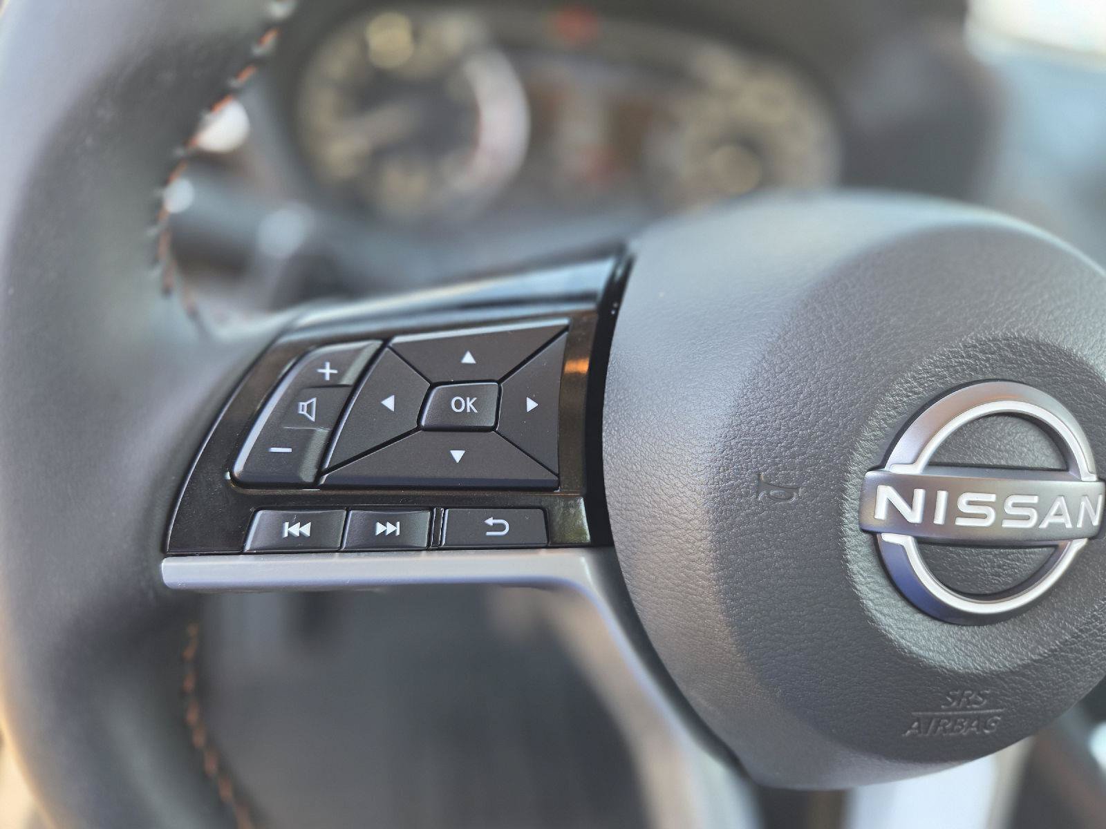 Used 2025 Nissan Altima 2.5 SR FWD image 13