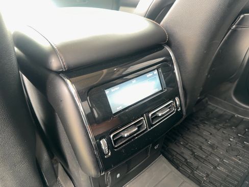 Used 2020 Lincoln Aviator Reserve w/ Equipment Group 201A AWD/4WD image 11