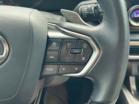 Used 2024 Lexus RX 350 Premium w/ Accessory Package (Z1) FWD image 39