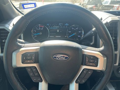 Used 2019 Ford F250 Lariat w/ Lariat Ultimate Package image 25