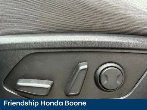 Used 2023 Hyundai Santa Cruz SEL Premium w/ Cargo Package AWD/4WD image 16