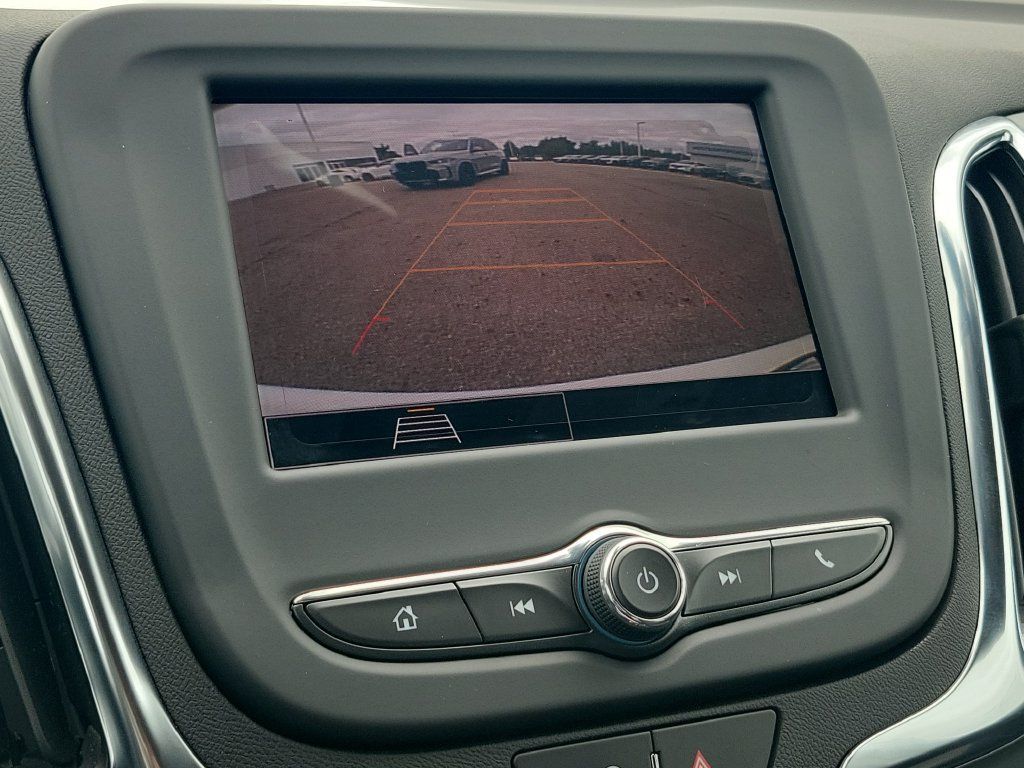 Certified 2024 Chevrolet Equinox LT w/ LPO, Floor Liner Package FWD image 24