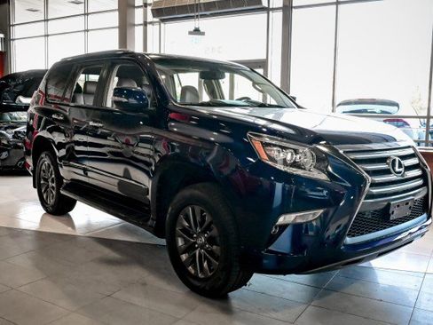 Used 2018 Lexus GX 460 Premium image 3
