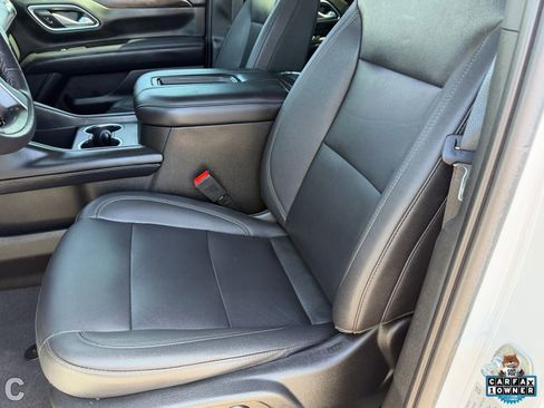 Certified 2022 Chevrolet Tahoe Z71 w/ Luxury Package AWD/4WD image 23