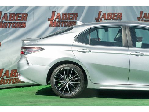 Used 2024 Toyota Camry SE FWD image 42
