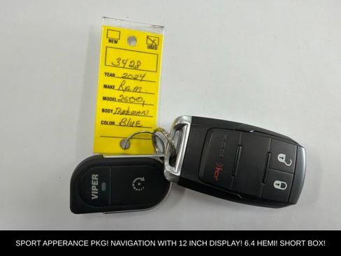 Used 2024 RAM 2500 Big Horn w/ Sport Appearance Package AWD/4WD image 32