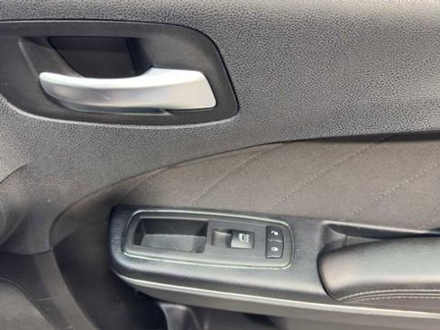 Used 2018 Dodge Charger SXT Plus w/ Beats Audio Group RWD image 12