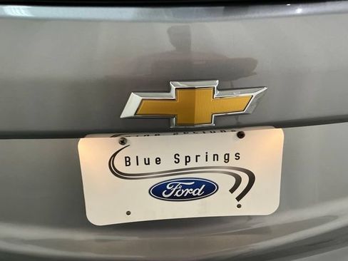 Used 2024 Chevrolet Equinox LT AWD/4WD image 5