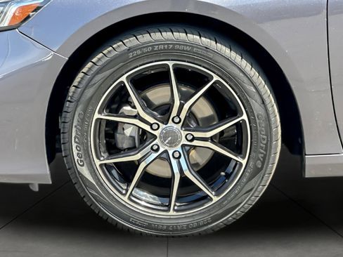 Used 2021 Honda Accord LX image 24