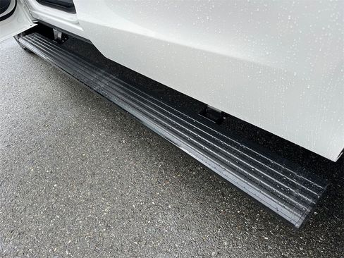 Used 2023 Ford Expedition Max Limited image 22