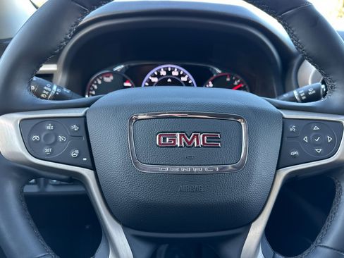 Used 2023 GMC Acadia Denali w/ Denali Ultimate Package image 32