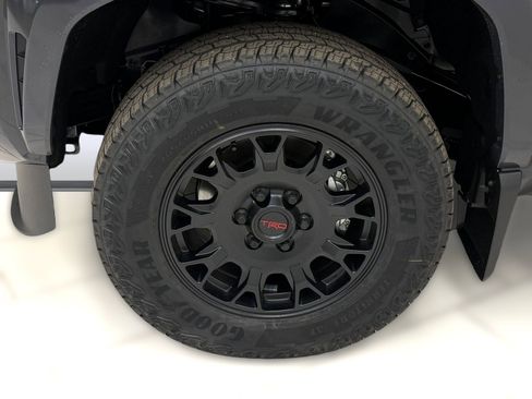 New 2026 Toyota Tacoma SR5 AWD/4WD image 10
