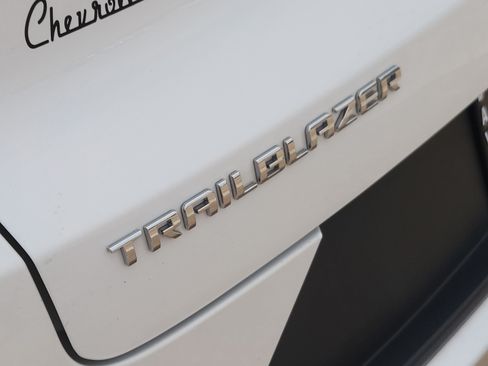 Certified 2024 Chevrolet TrailBlazer LT FWD image 12