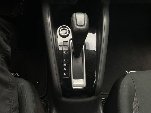 Used 2020 Nissan Versa S FWD image 20