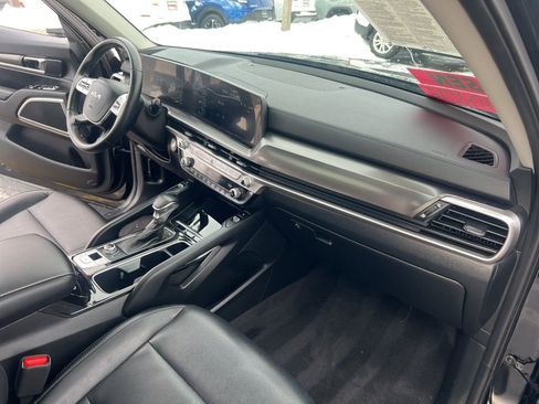 Certified 2023 Kia Telluride S w/ S Sunroof Package image 22