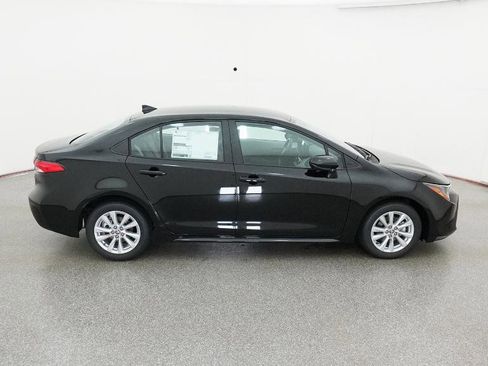 New 2026 Toyota Corolla LE image 25