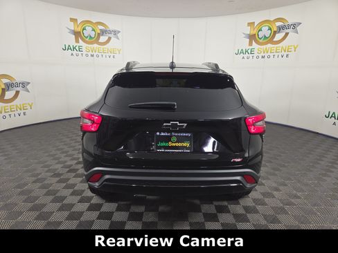 Certified 2025 Chevrolet Trax RS w/ Sunroof Package FWD image 7
