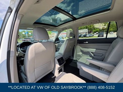 Certified 2023 Volkswagen Atlas SEL R-Line AWD/4WD image 11