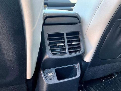 Certified 2022 Kia Seltos SX AWD/4WD image 30