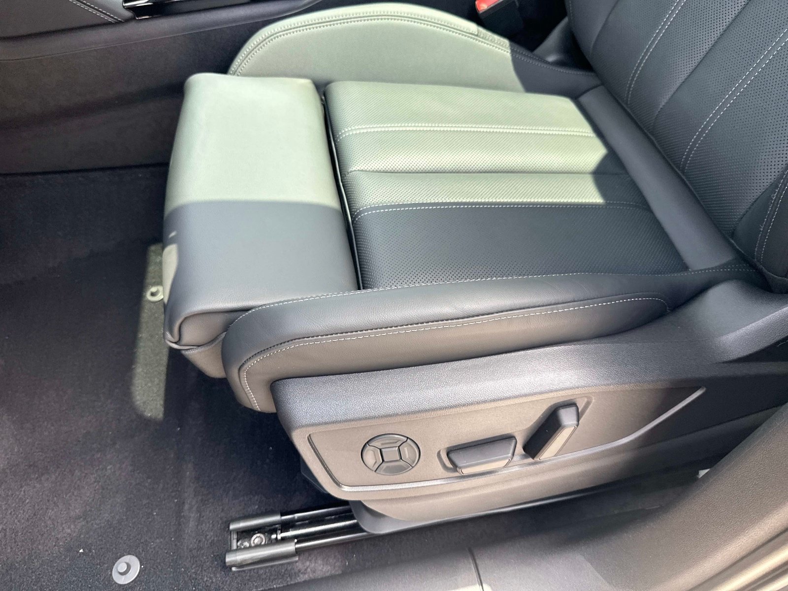New 2026 Audi Q5 Premium Plus AWD/4WD image 19